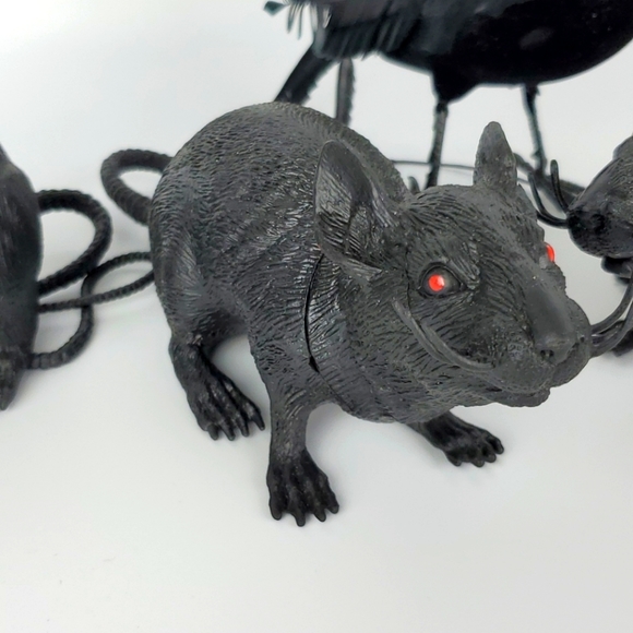 Halloween Rubber Rats Bonus Bird - Picture 3 of 7
